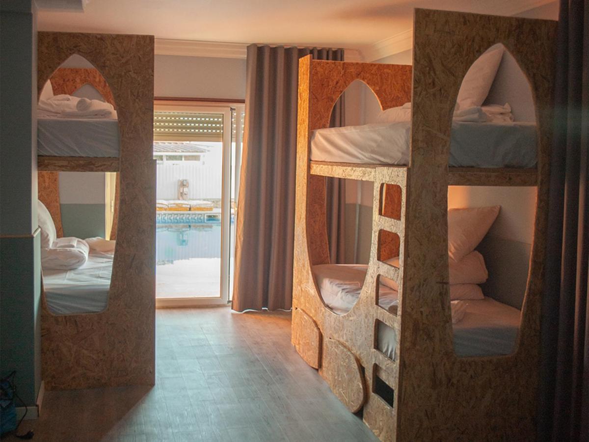 Хостел Ericeira Destination Экстерьер фото